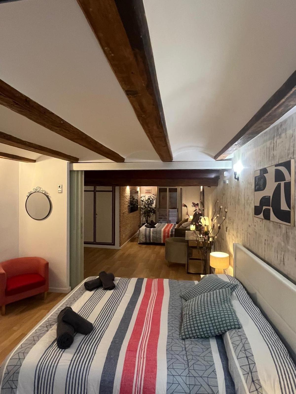 Apartamentos El Olivo فالنسيا المظهر الخارجي الصورة